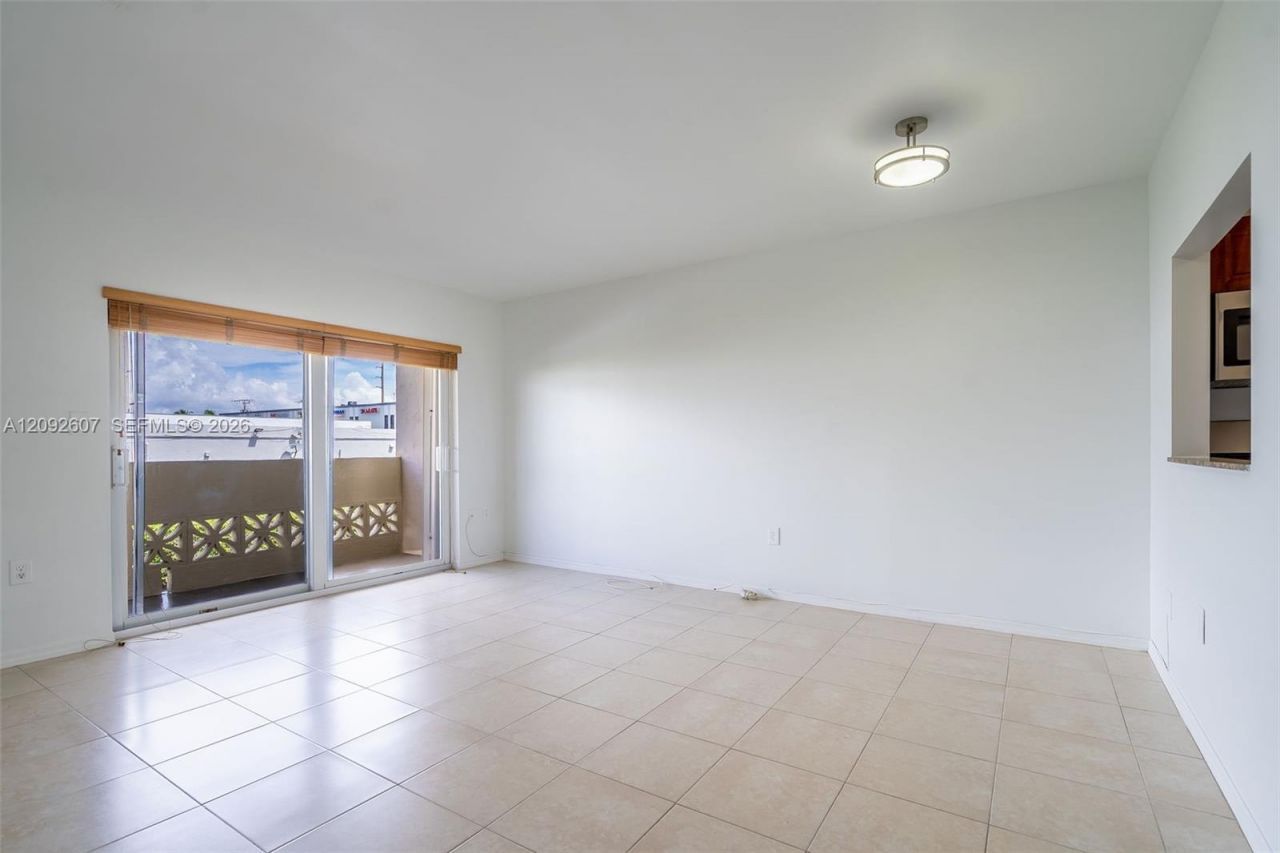 14500 SW 88th Ave, Unit 241, Palmetto Bay, FL 33176 Photo
