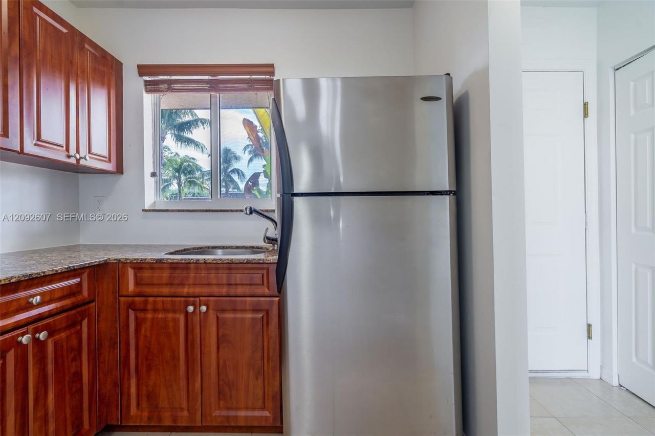 14500 SW 88th Ave, Unit 241, Palmetto Bay, FL 33176 Photo