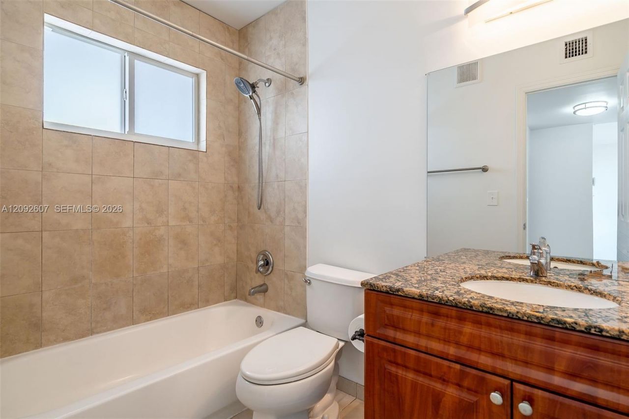14500 SW 88th Ave, Unit 241, Palmetto Bay, FL 33176 Photo