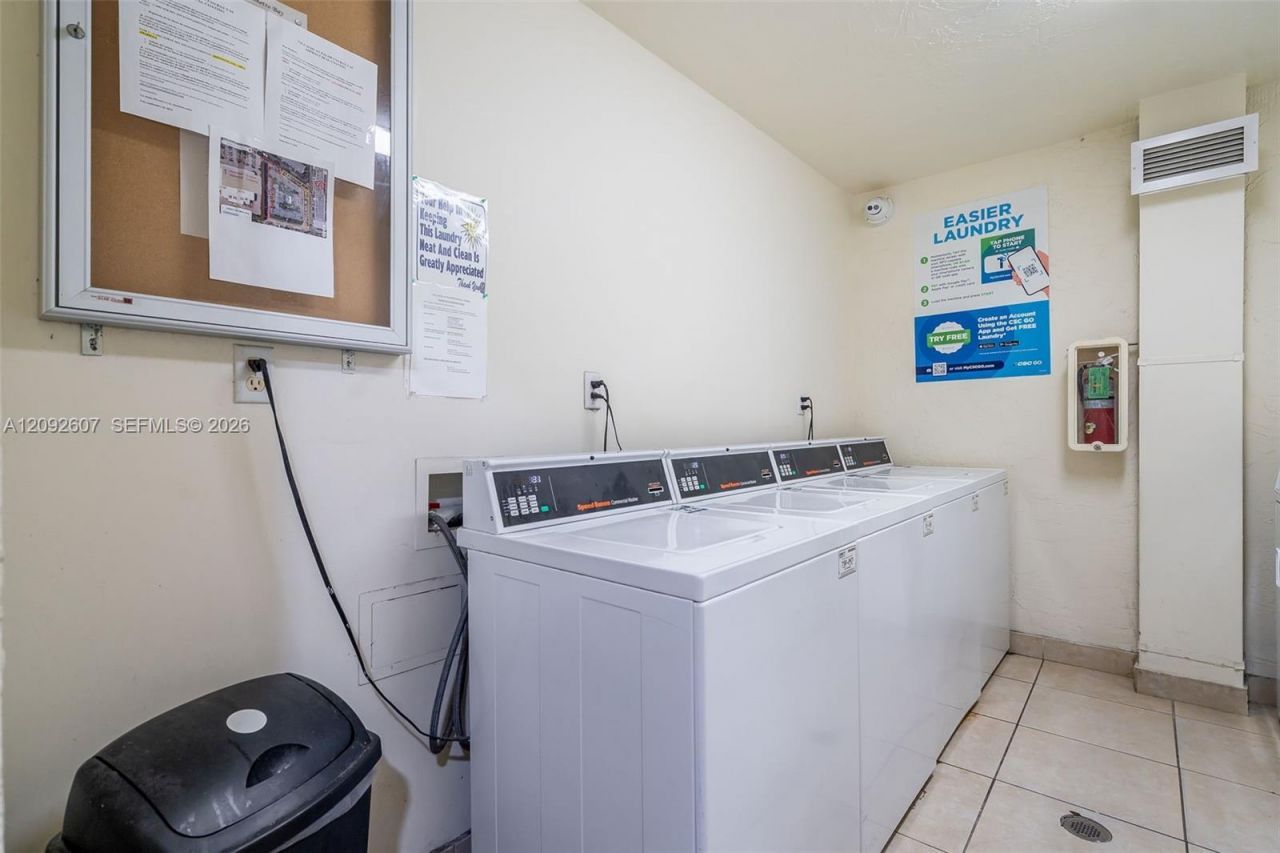 14500 SW 88th Ave, Unit 241, Palmetto Bay, FL 33176 Photo