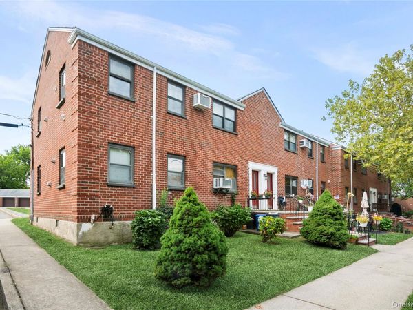 160-48 17th Avenue, Unit 5-147, Whitestone, NY 11357