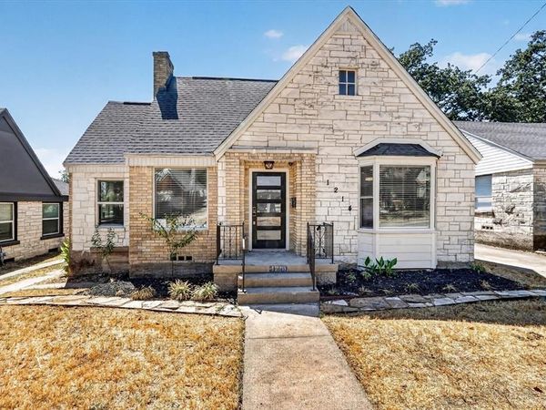 1214 E Waco Avenue , Dallas, TX 75216