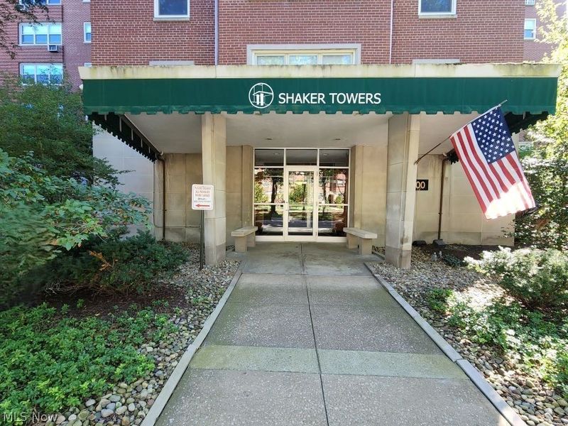 13800 Shaker Boulevard, Unit 1102, Cleveland, OH 44120 Photo 1