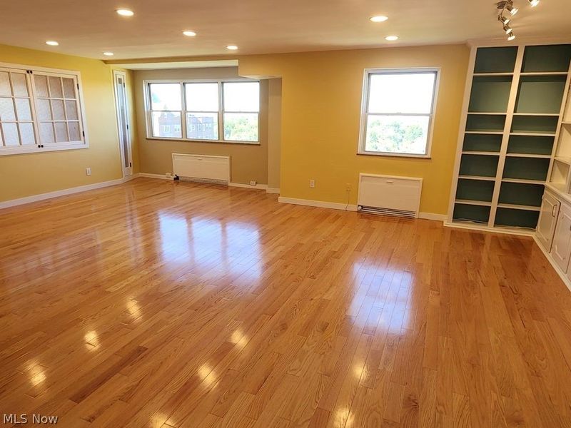 13800 Shaker Boulevard, Unit 1102, Cleveland, OH 44120 Photo 25