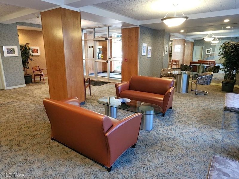 13800 Shaker Boulevard, Unit 1102, Cleveland, OH 44120 Photo 49