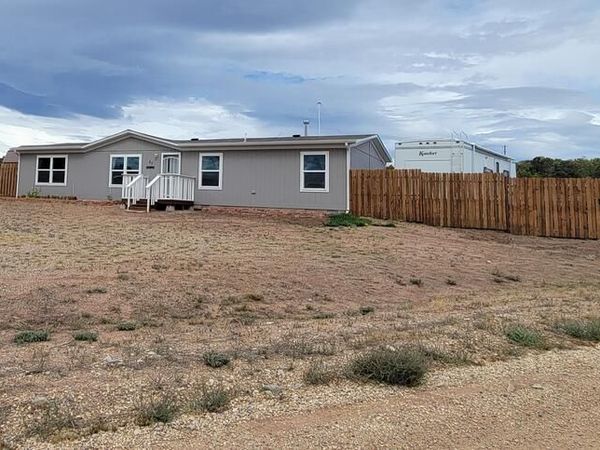27 Choctaw Dr, Walsenburg, CO 81089