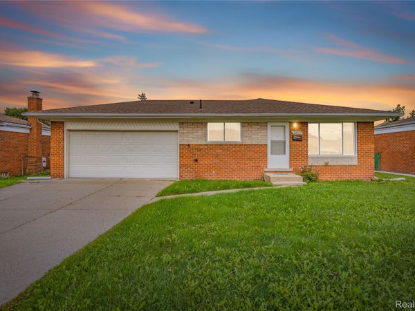 32804 Norwood Drive, Warren, Mi 48092