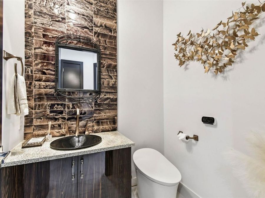 Property Image 60
