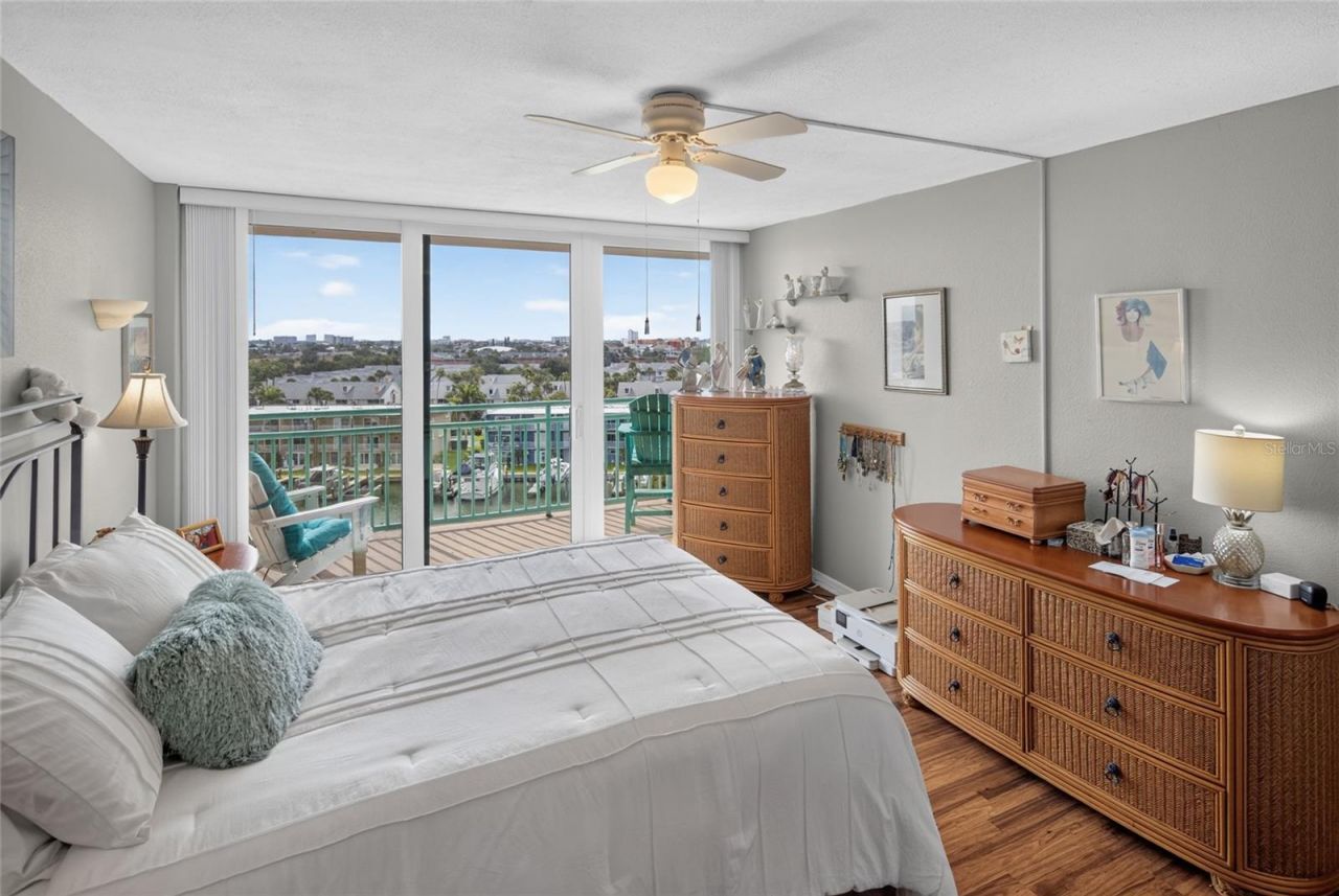 1 Key Capri , Unit 704W, Treasure Island, FL 33706 Photo