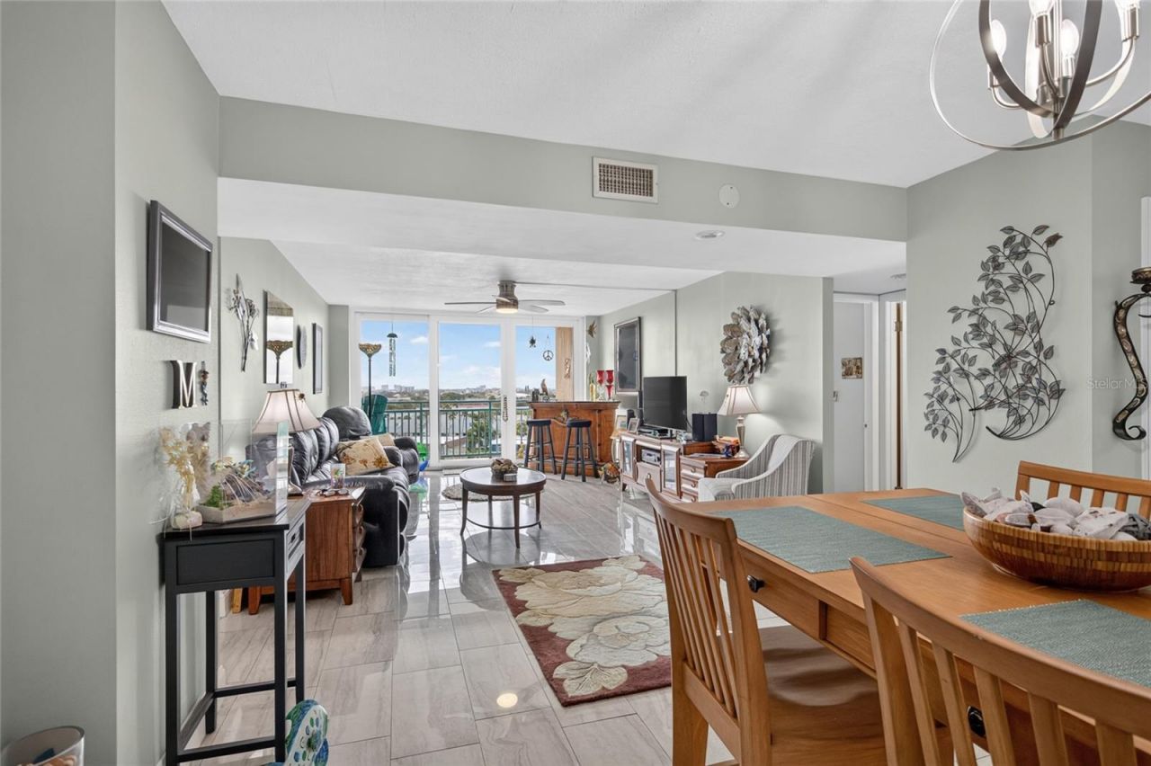 1 Key Capri , Unit 704W, Treasure Island, FL 33706 Photo