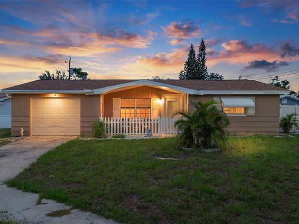 5253 FOREST HILLS DRIVE , HOLIDAY, FL 34690