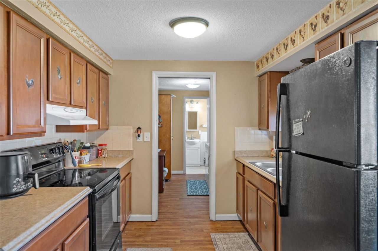 5253 Forest Hills Drive , Holiday, FL 34690 Photo