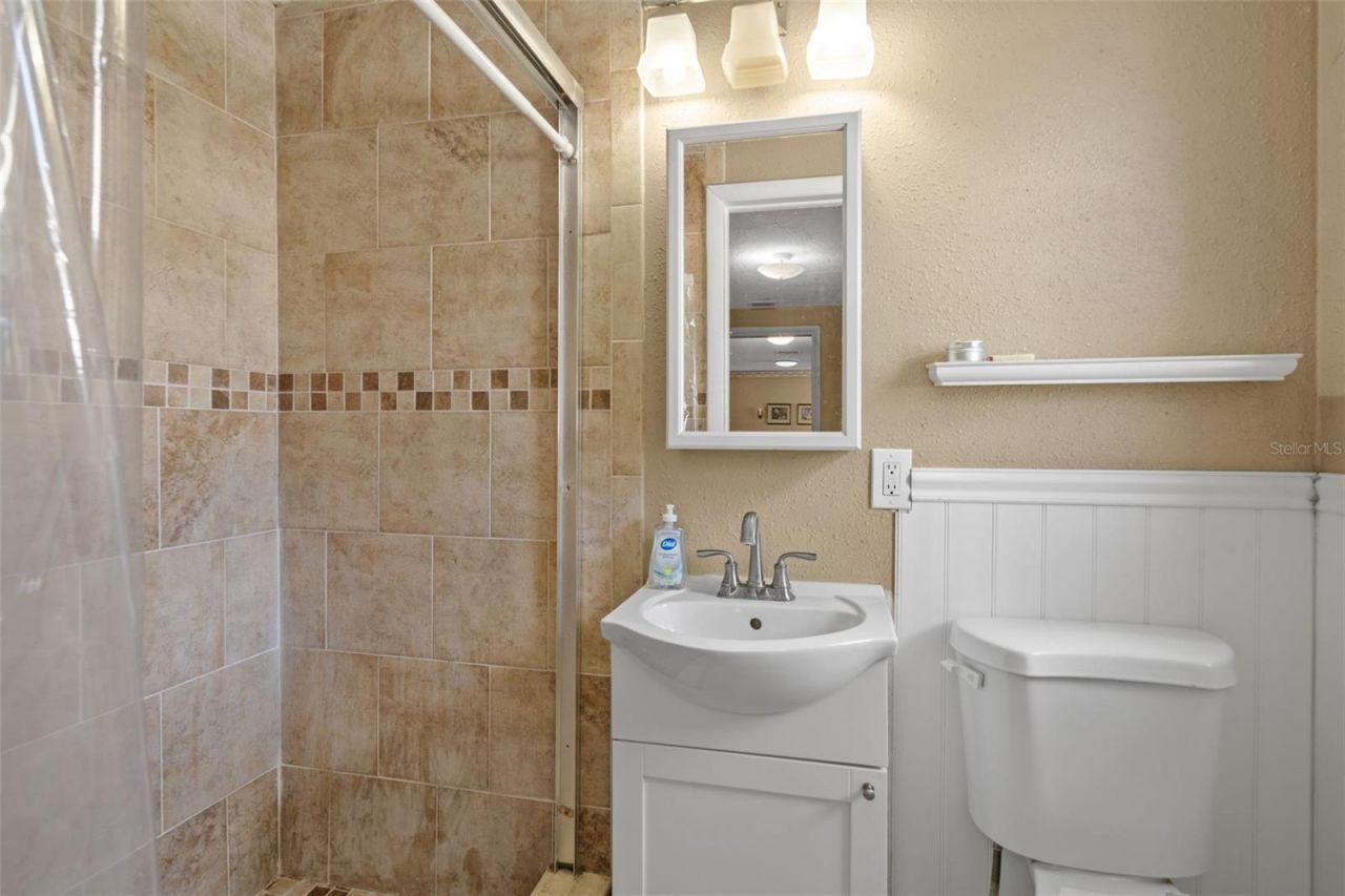 5253 Forest Hills Drive , Holiday, FL 34690 Photo