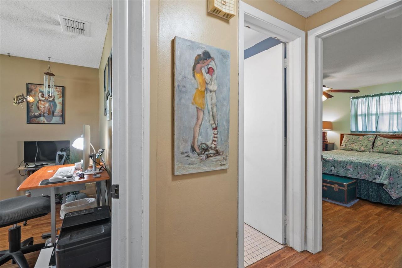 5253 Forest Hills Drive , Holiday, FL 34690 Photo