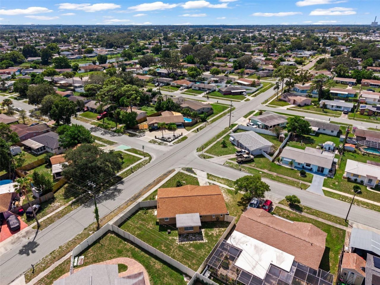 5253 Forest Hills Drive , Holiday, FL 34690 Photo