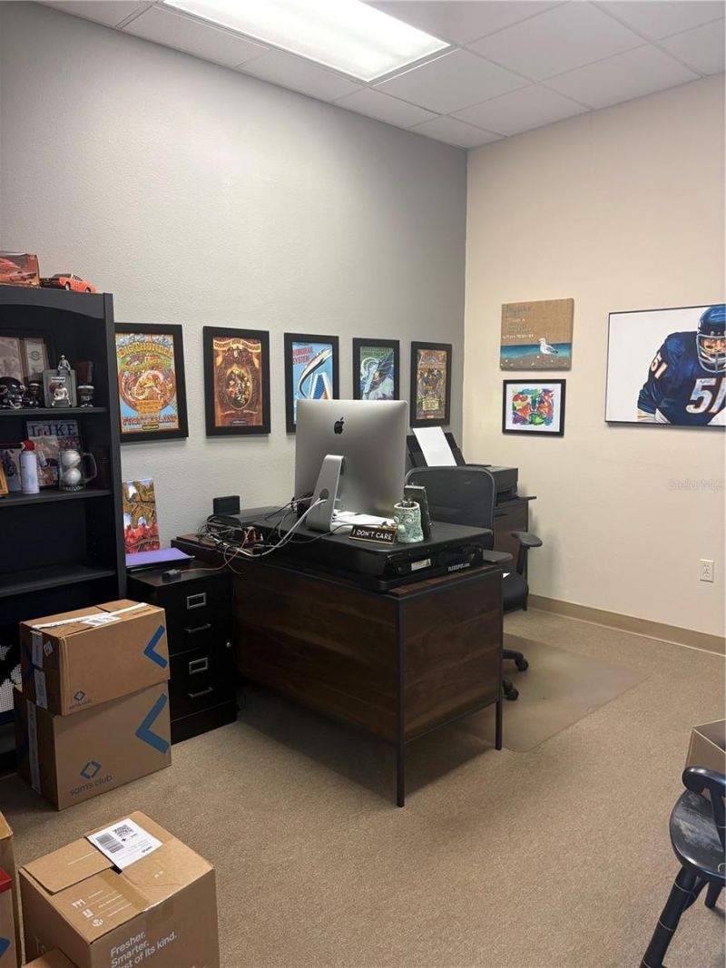 200 W Bay Drive , Largo, FL 33770 Photo
