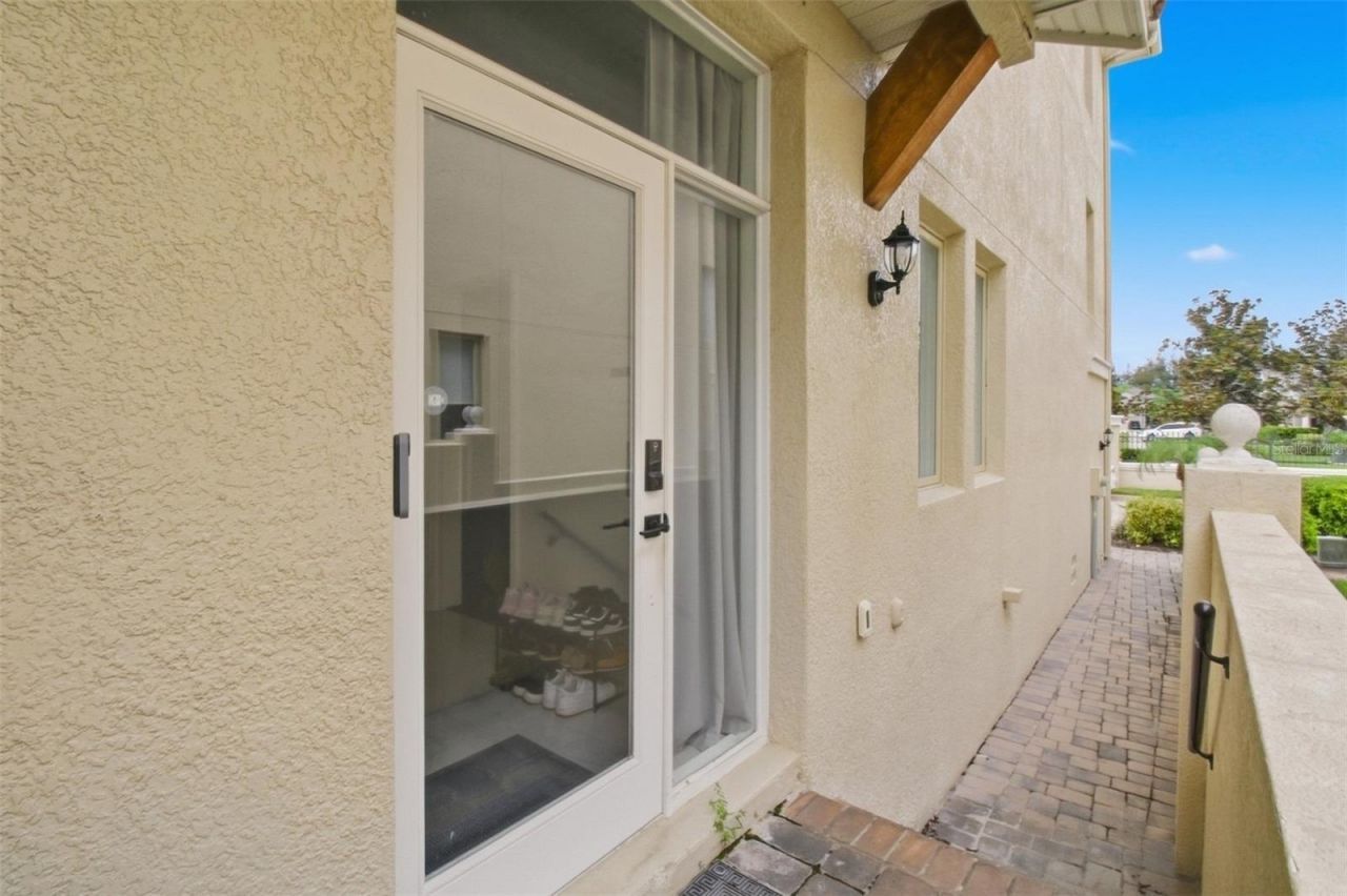1022 Paseo Del Rio Ne, Unit 1022, Saint Petersburg, FL 33702 Photo