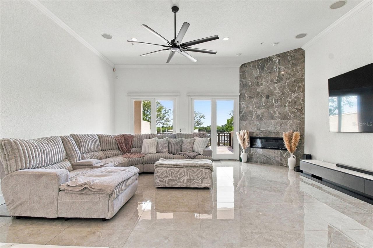 1022 Paseo Del Rio Ne, Unit 1022, Saint Petersburg, FL 33702 Photo