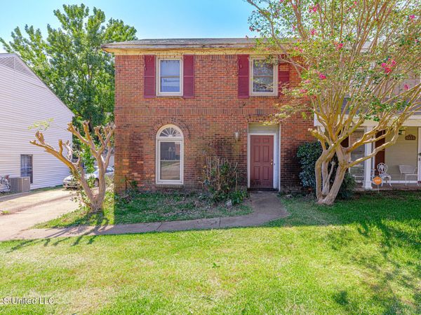 1851 N Allerton, Ridgeland, MS 39157