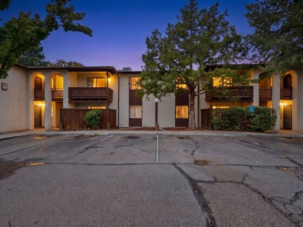 1601 Pennsylvania Street NE, Unit X-7, Albuquerque, NM 87110