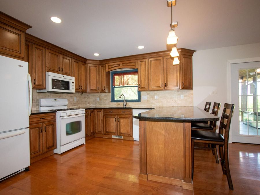 Property Image 9