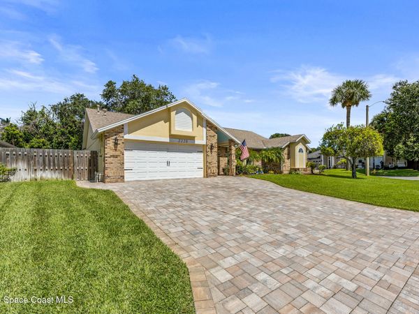 2220 Plantation Drive , Melbourne, FL 32935