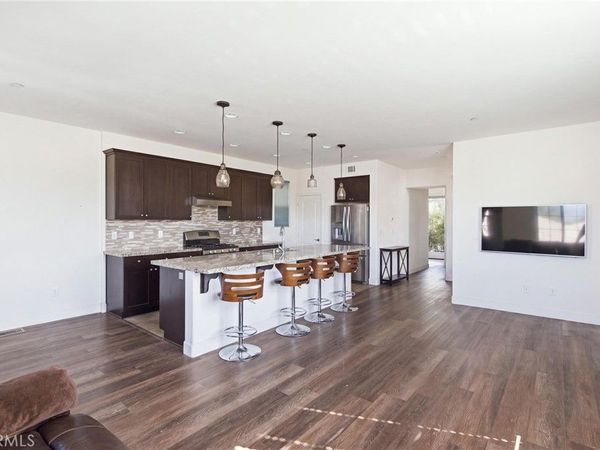 9465 Casa Bella Court, Atascadero, CA 93422