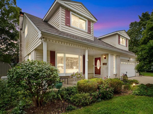 3225 Lockridge Drive, Ann Arbor, MI 48108