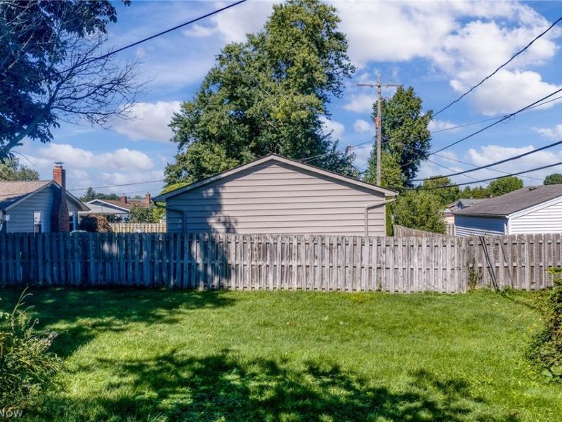 1201 Giesse Drive, Mayfield Heights, OH 44124 Photo 36