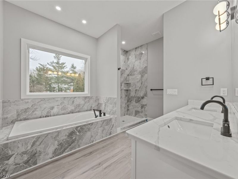 SL Ameer Drive, Oakwood Village, OH 44146 Photo 16
