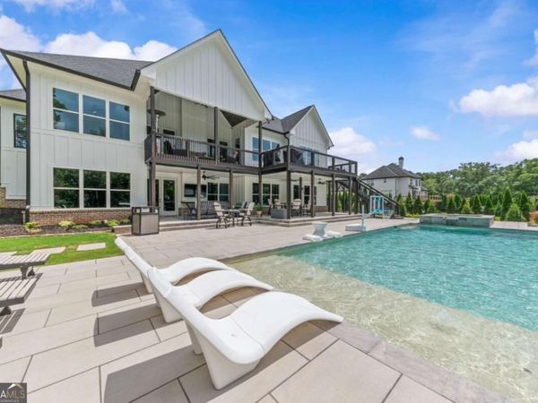 2218 Shoal Creek Road, Buford, GA 30518