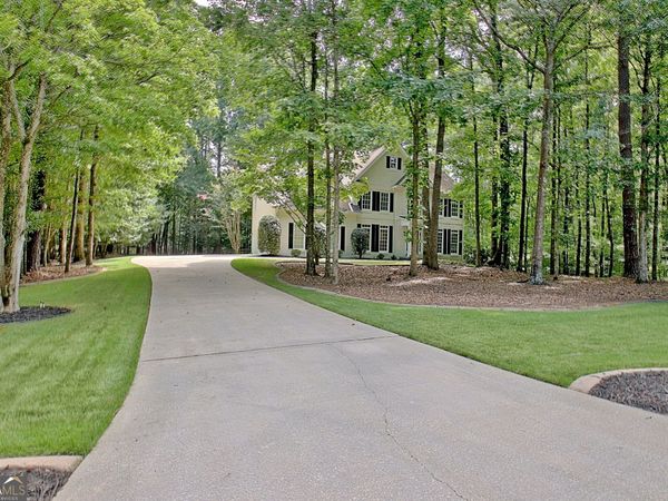 255 Inverness Shores Drive, Fayetteville, GA 30215