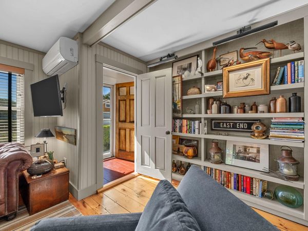 9 Bangs Street, Unit 1, Provincetown, MA 02657