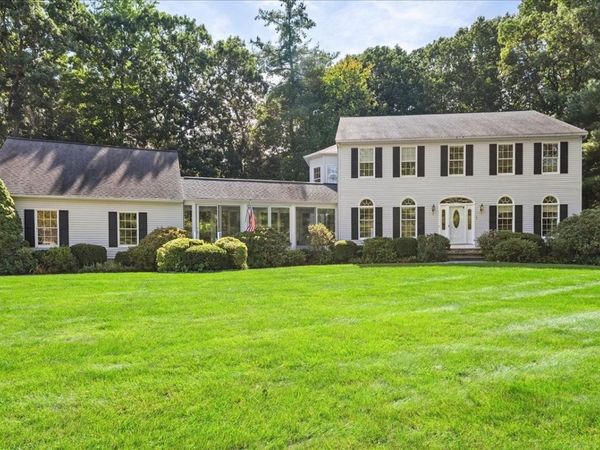5 Vose Hill Road, Westford, MA 01886