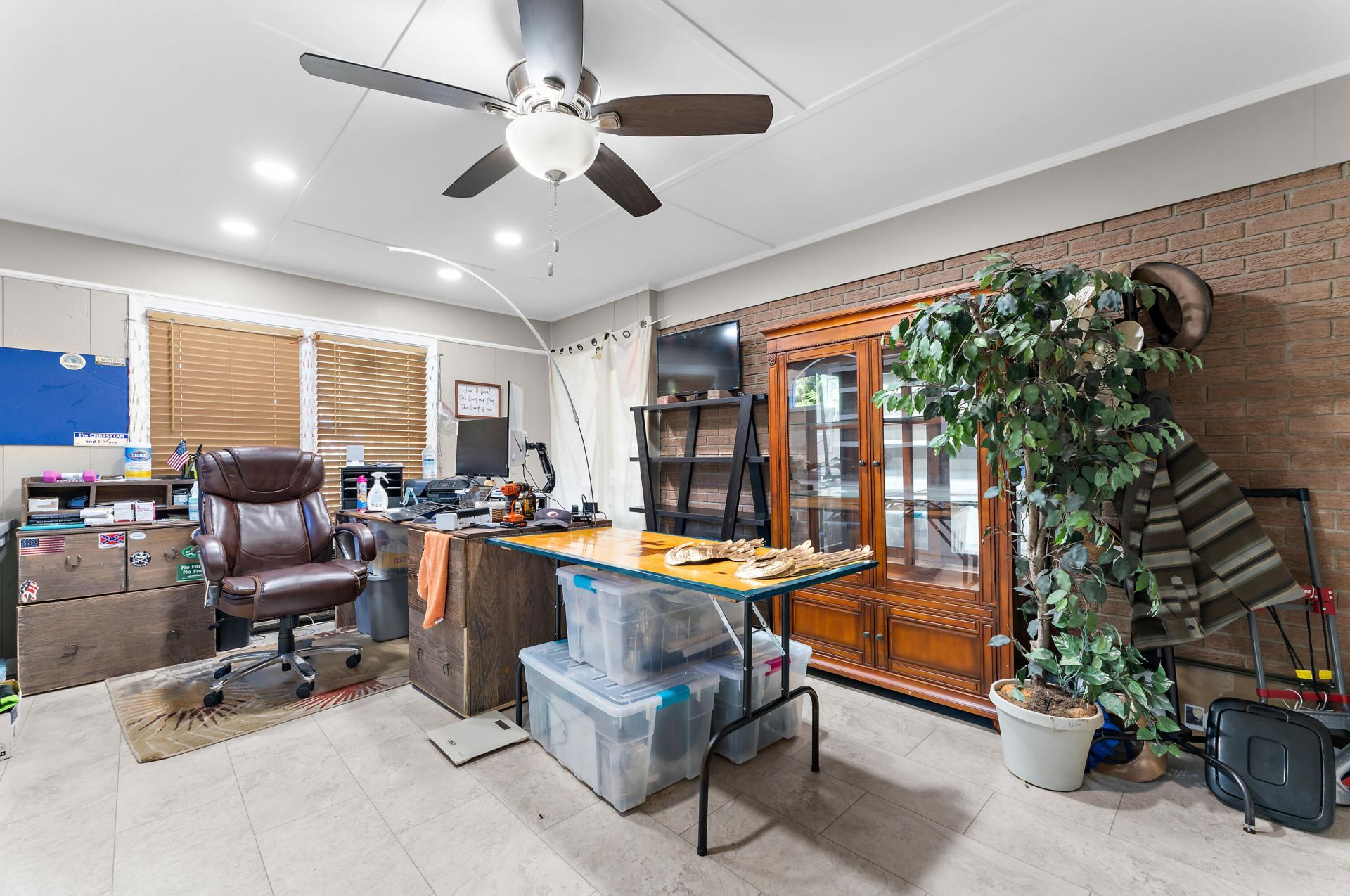 119 Sharon Drive Photo 10