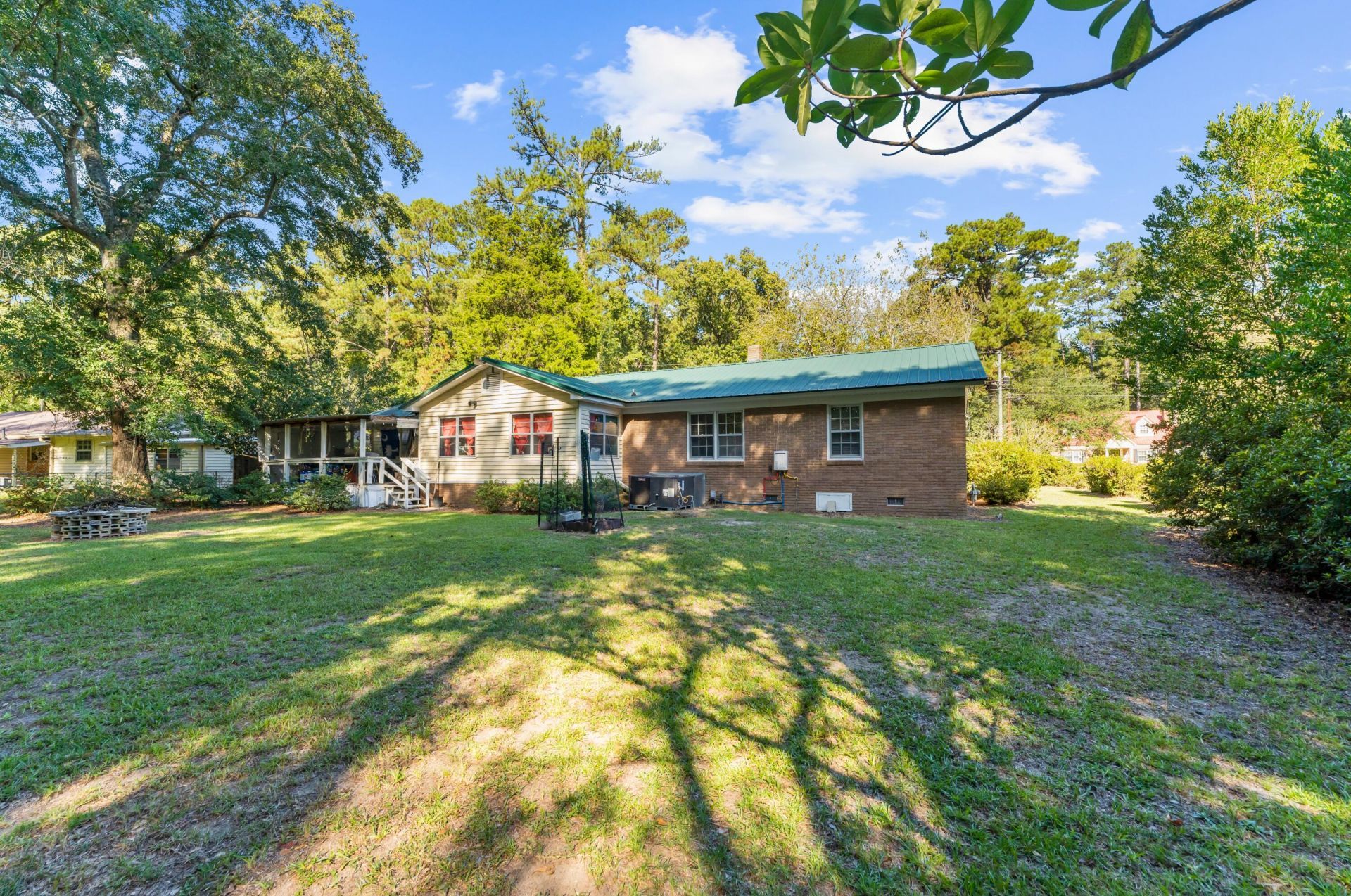 119 Sharon Drive Photo 23