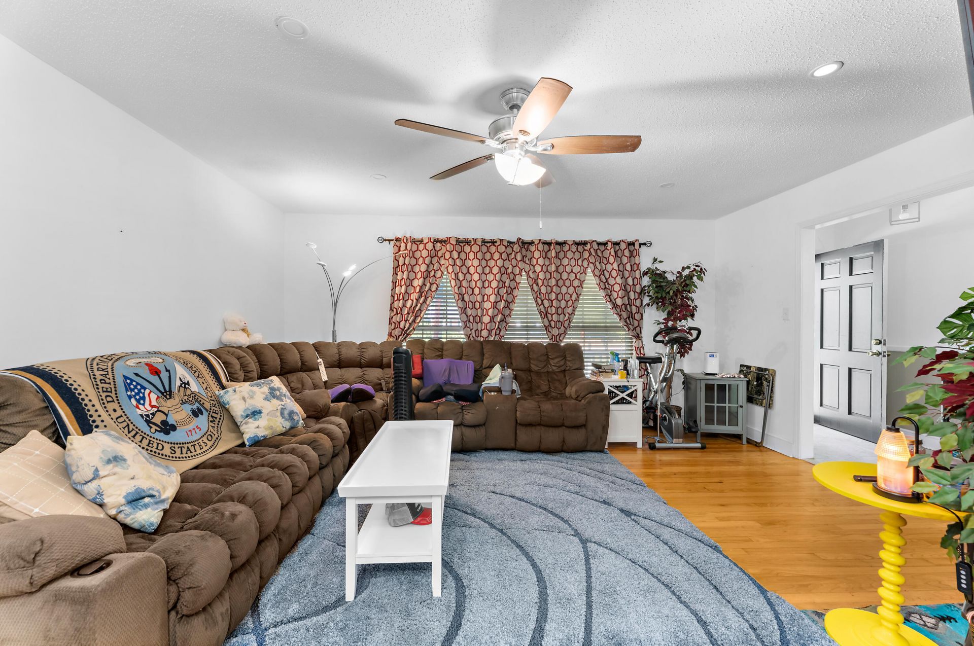119 Sharon Drive Photo 7