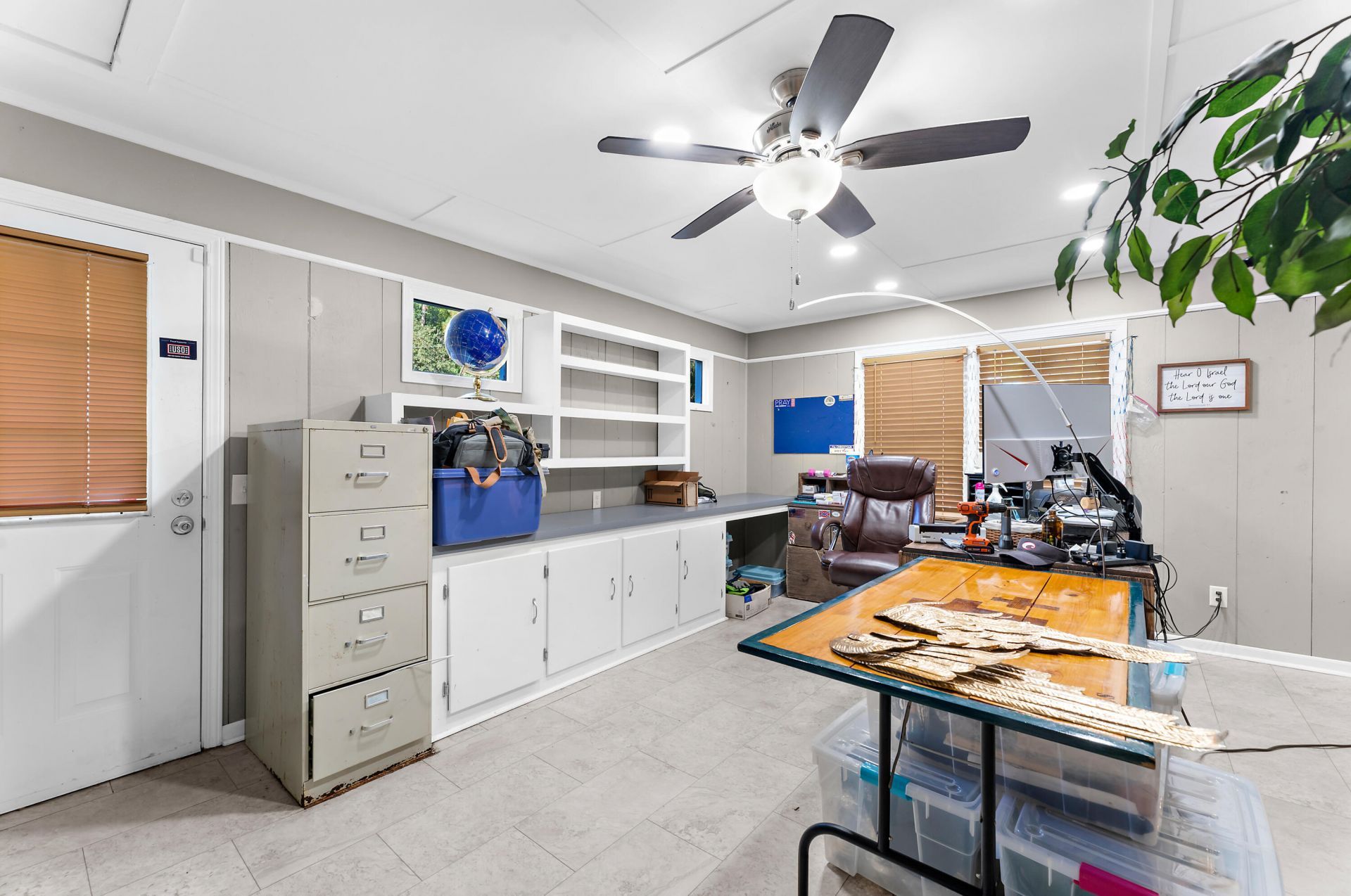 119 Sharon Drive Photo 9