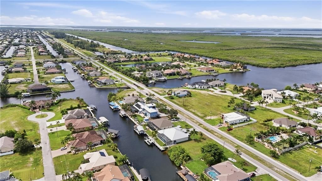 932 Old Burnt Store Rd N, Cape Coral, FL 33993 Photo