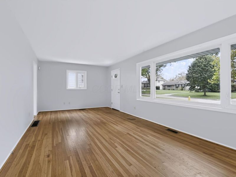 2722 Woodstock Road, Columbus, OH 43221 Photo 18