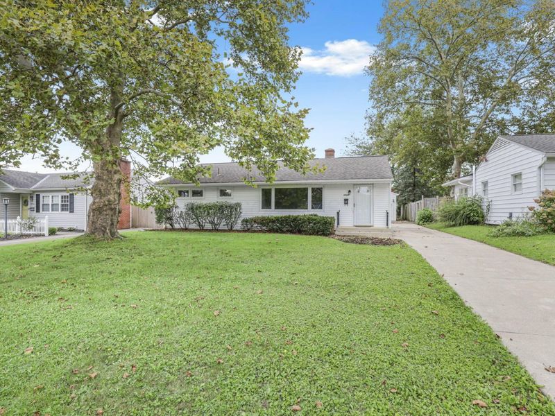 2722 Woodstock Road, Columbus, OH 43221 Photo 3