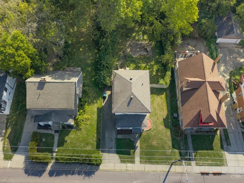 1706 Wyoming Avenue, Cincinnati, OH 45205 Photo 3