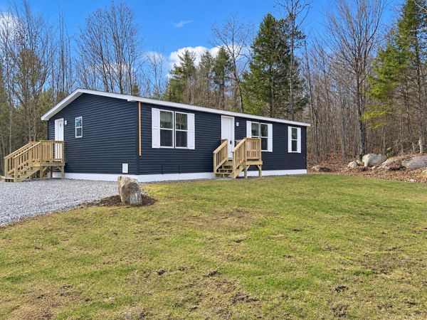 15 Freedom Lane , Norway, ME 04268