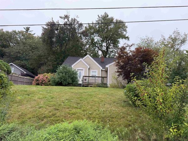 39 Pike Street, Nashua, NH 03062
