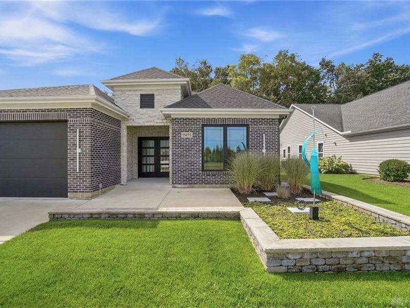 9493 Monaco Circle, Centerville, OH 45458 Photo 4