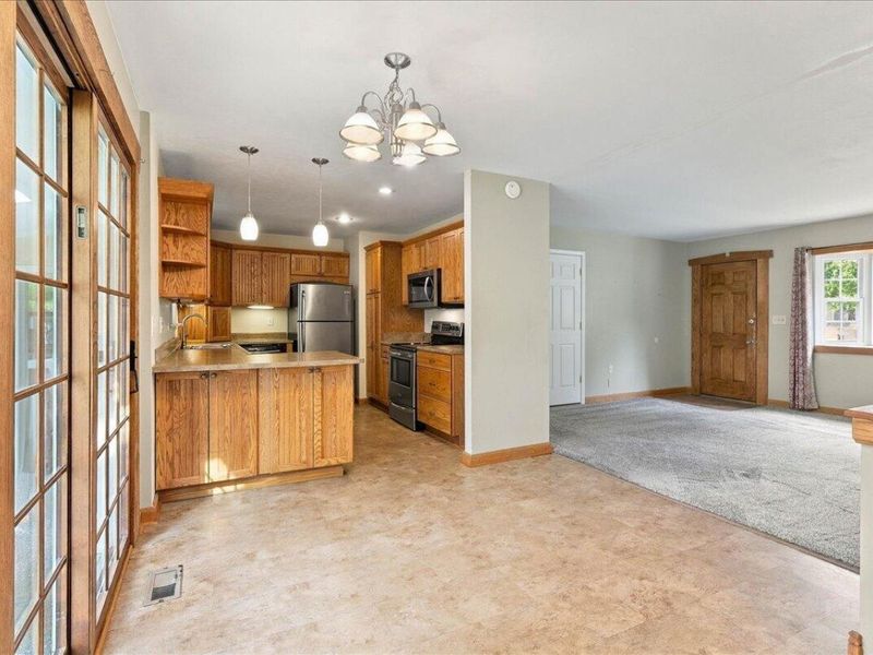 759 Mark Drive, Urbana, OH 43078 Photo 13