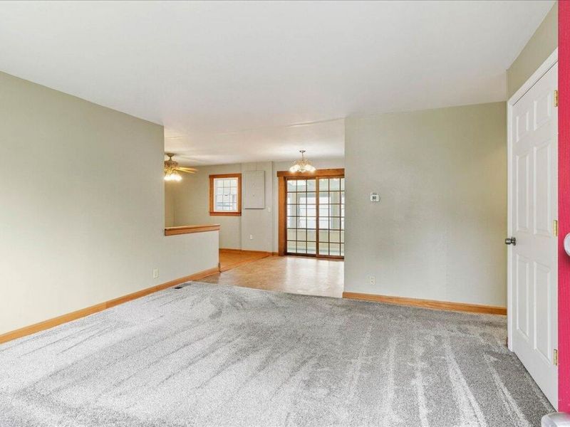 759 Mark Drive, Urbana, OH 43078 Photo 8