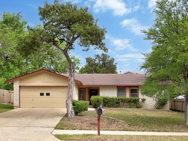 2110 Trede DR, Austin, TX 78745
