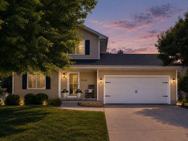 345 SE Sagewood Circle, Waukee, IA 50263