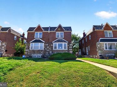2208 STANWOOD STREET, PHILADELPHIA, PA 19152